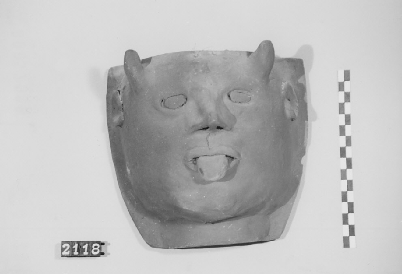 Volto diabolico (maschera, ceramica) - bottega del ceramista (sec. XX seconda metà)