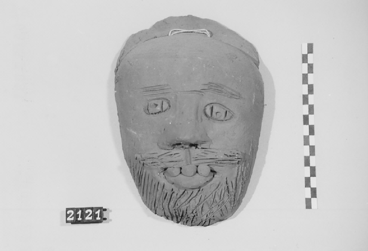 Volto mostruoso (maschera, ceramica) - bottega del ceramista (sec. XX seconda metà)