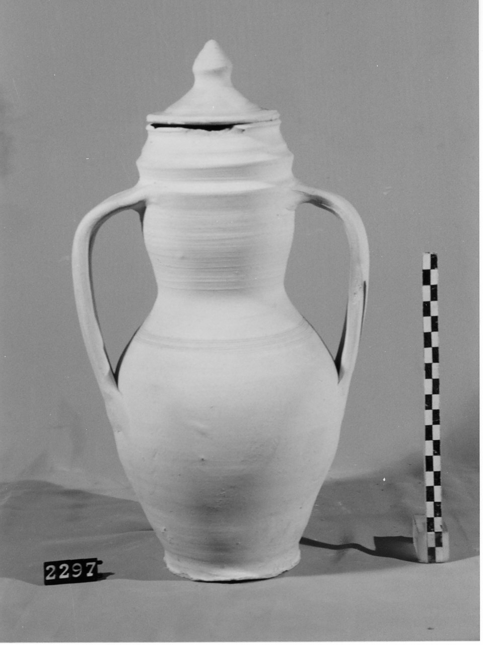 anfora, ceramica - bottega del ceramista (sec. XX seconda metà)