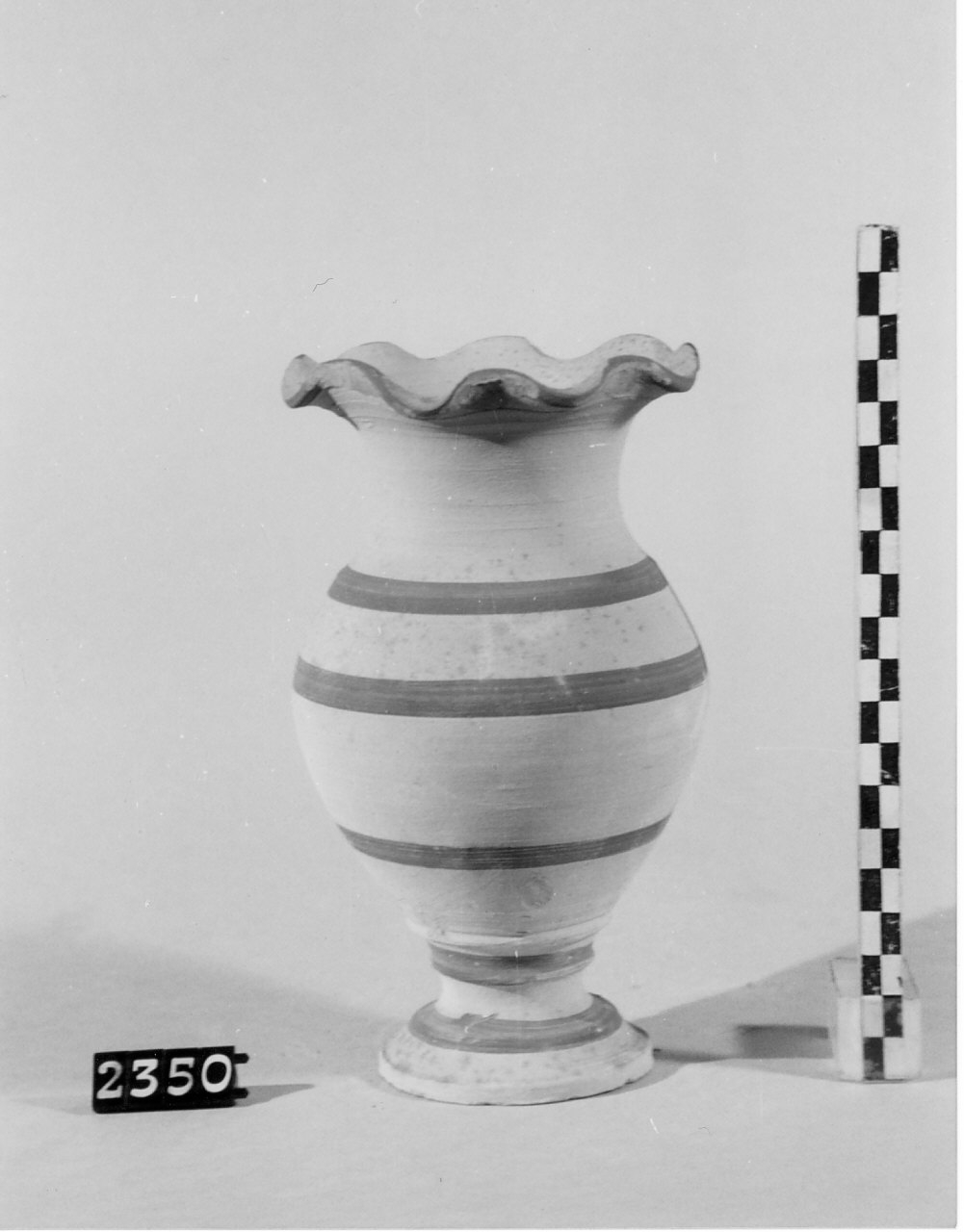 vaso, ceramica - bottega del ceramista (sec. XX seconda metà)