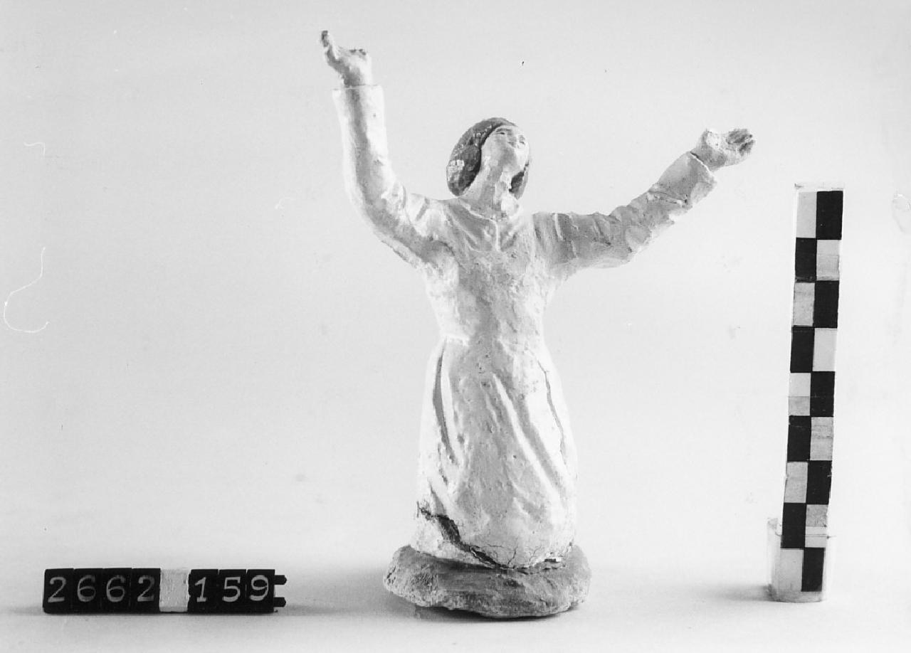 Figura femminile (statuetta da presepe, religiosità popolare) - ambito calabrese (1915 ca)