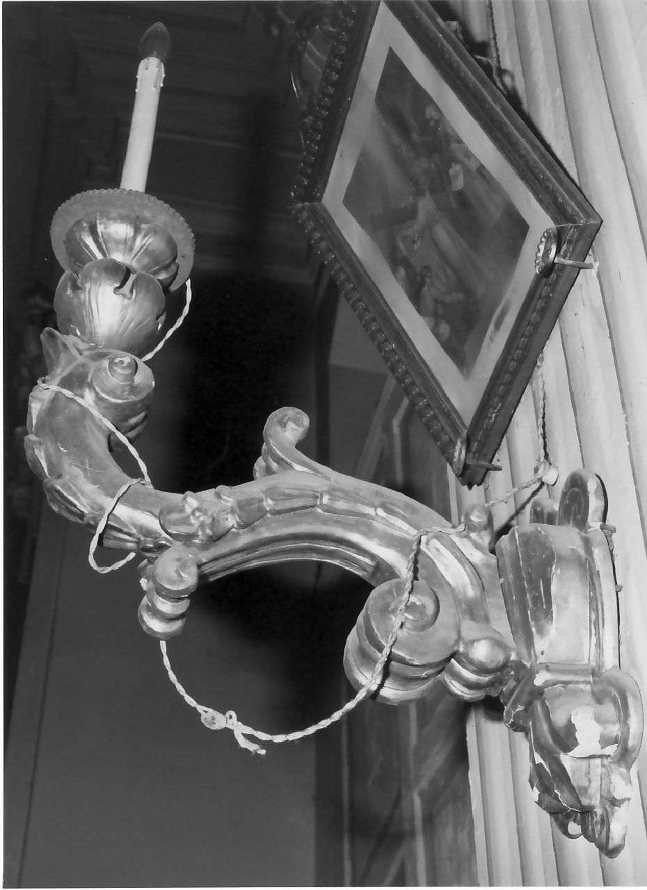 candeliere da parete di chiesa, serie - bottega calabrese (seconda metà sec. XIX)