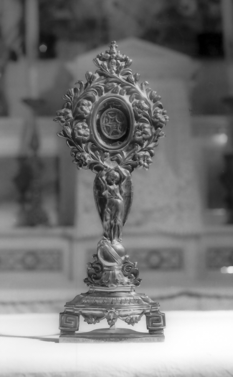 reliquiario, opera isolata - bottega Italia meridionale (sec. XX)