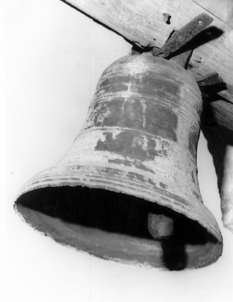 campana, opera isolata - bottega Italia meridionale (sec. XIX, sec. XX)