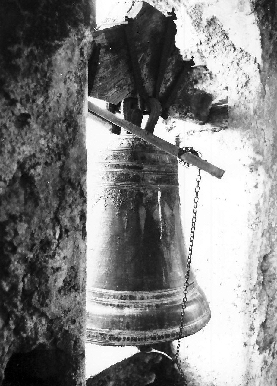 campana, opera isolata di Olita Saverio (sec. XVIII)