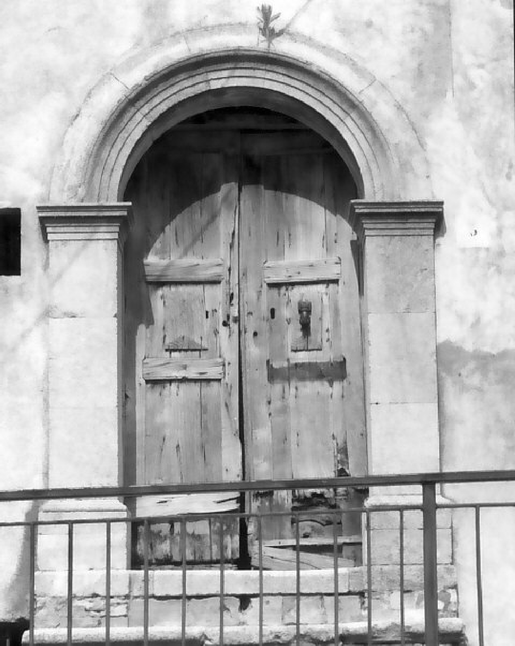 portale - ad arco - bottega calabrese (fine sec. XIX)