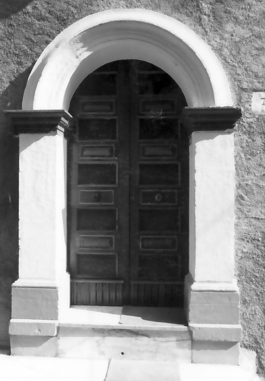 portale - ad arco - bottega calabrese (fine sec. XIX)
