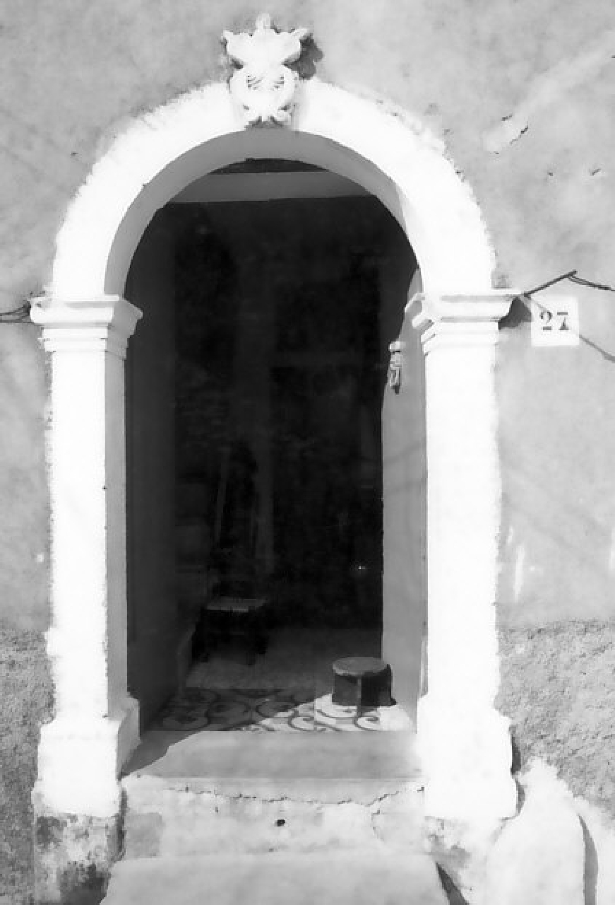 portale - ad arco - bottega calabrese (sec. XIX)