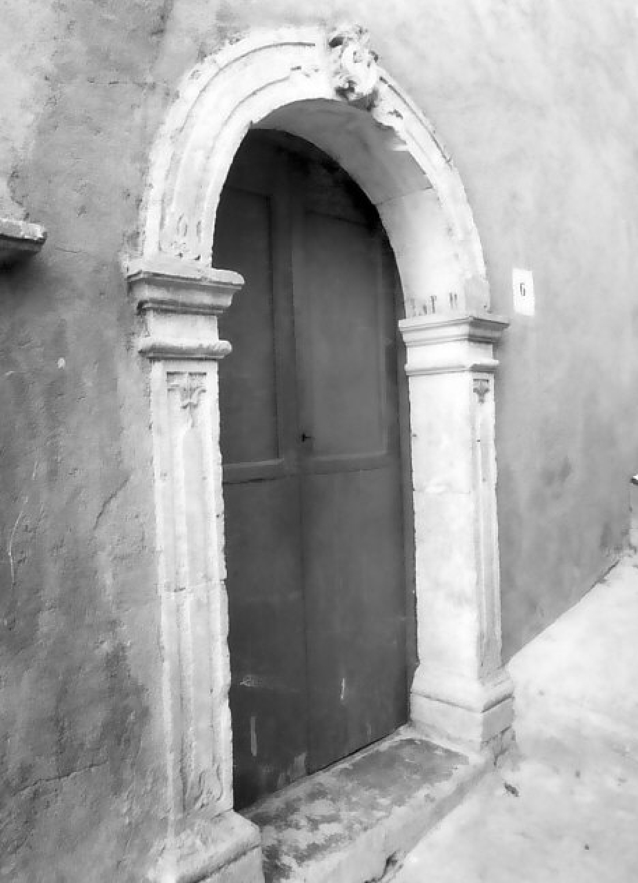 portale - ad arco - bottega calabrese (fine sec. XIX)