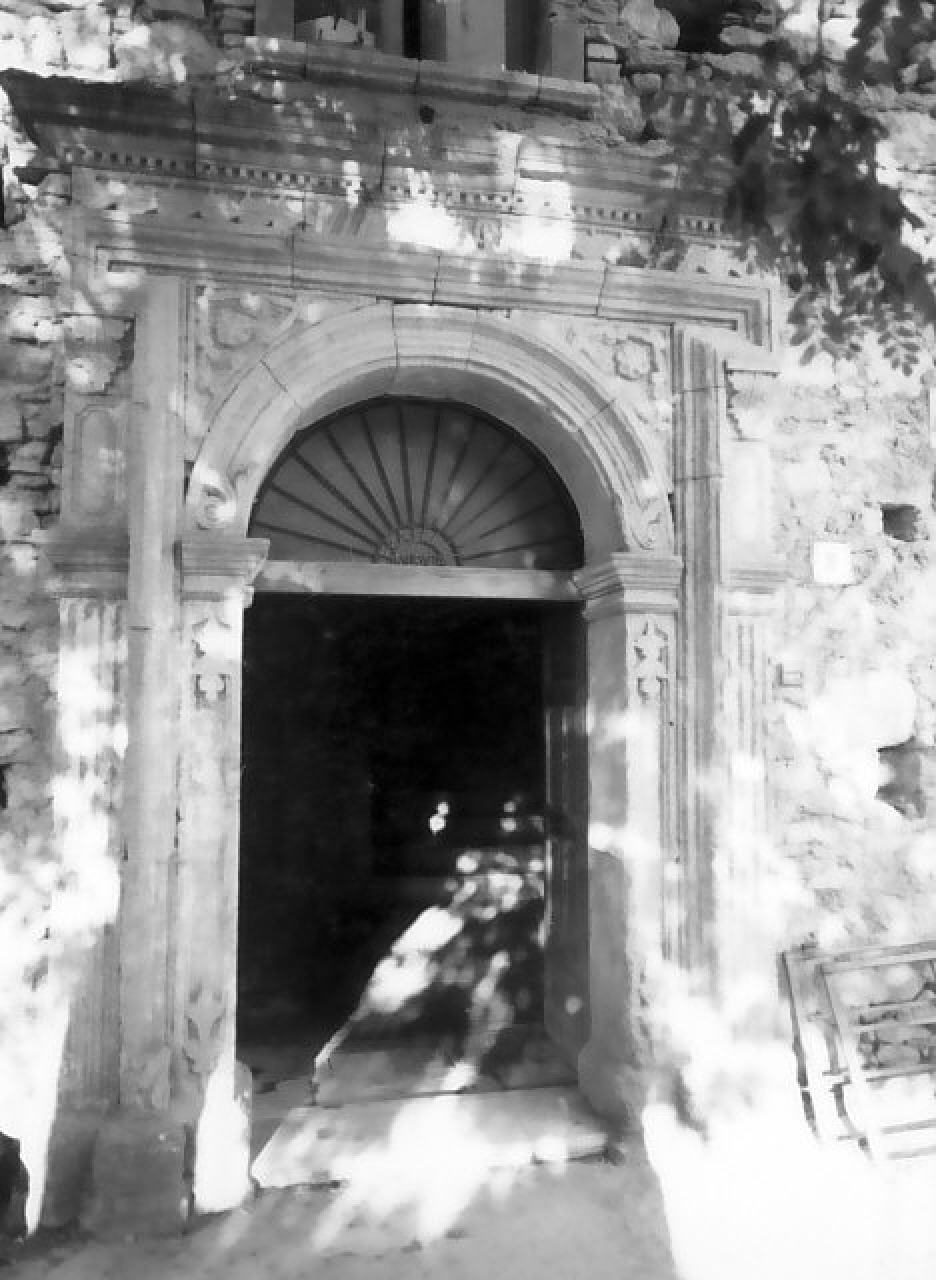 portale - ad arco - bottega calabrese (fine sec. XVIII)
