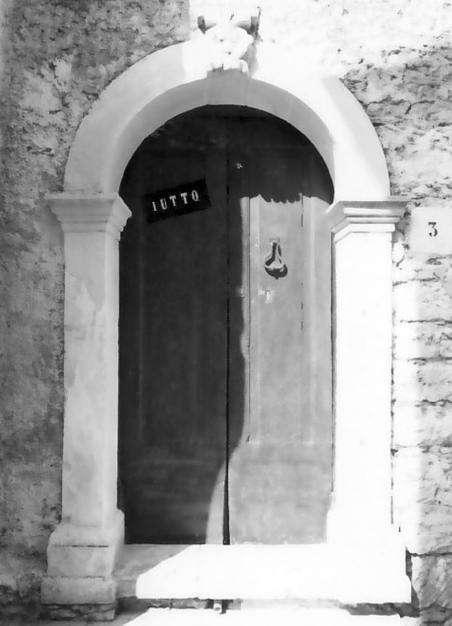 portale - ad arco - bottega calabrese (fine sec. XIX)