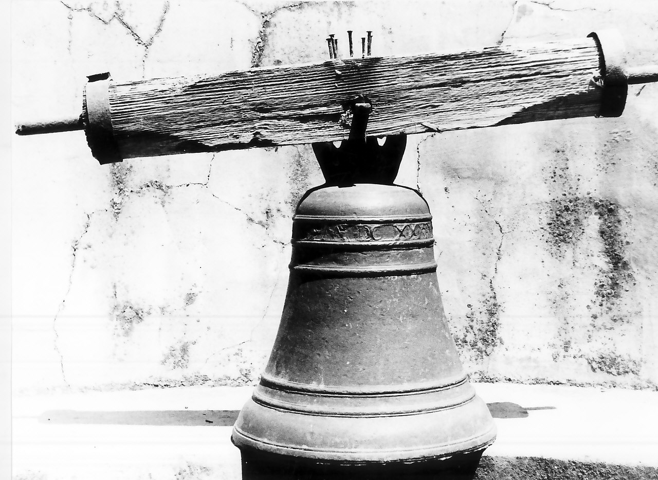 campana - bottega calabrese (sec. XIX)