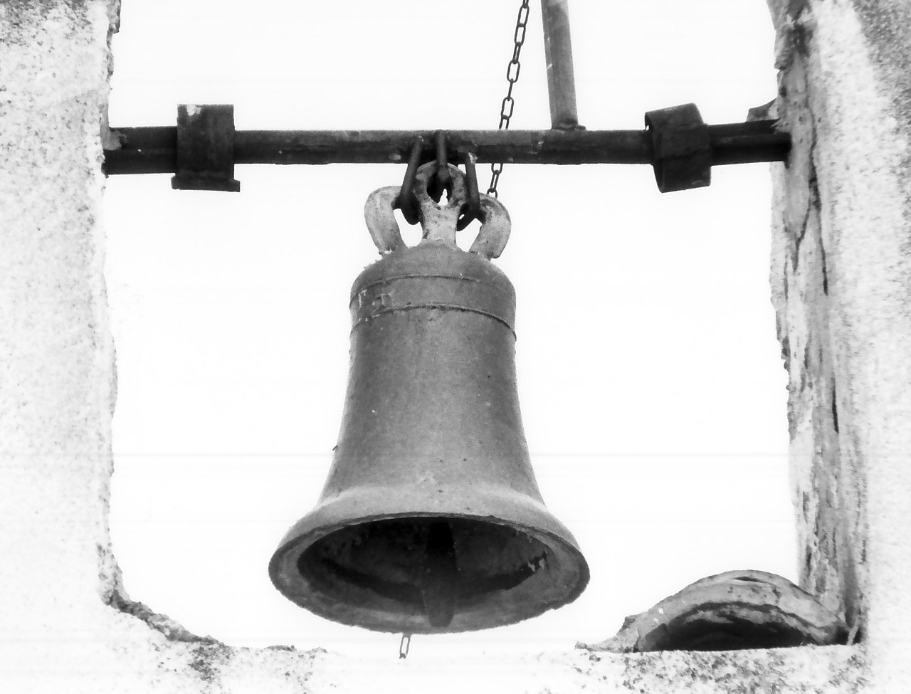 campana - bottega Italia meridionale (sec. XVII)