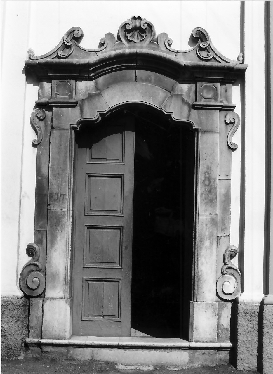 portale, opera isolata - bottega calabrese (sec. XVIII)