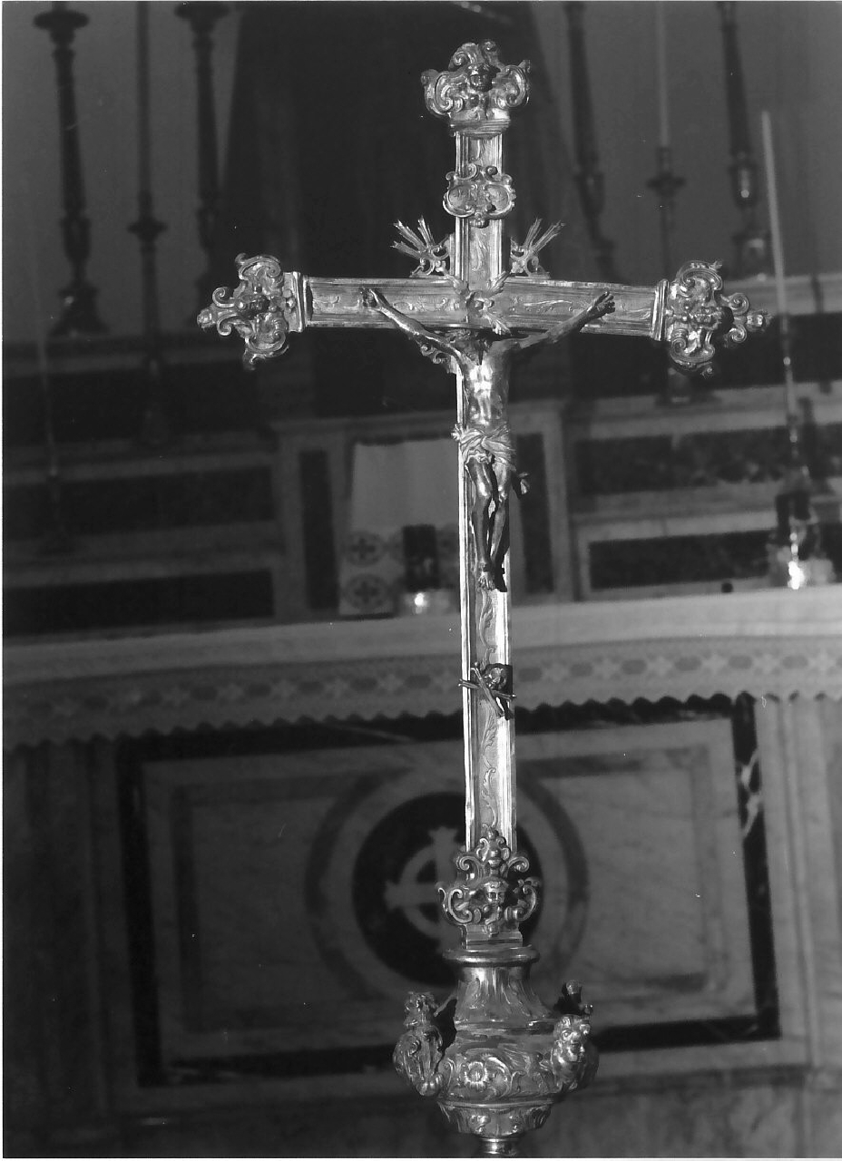 croce processionale, opera isolata - bottega napoletana (sec. XVIII)