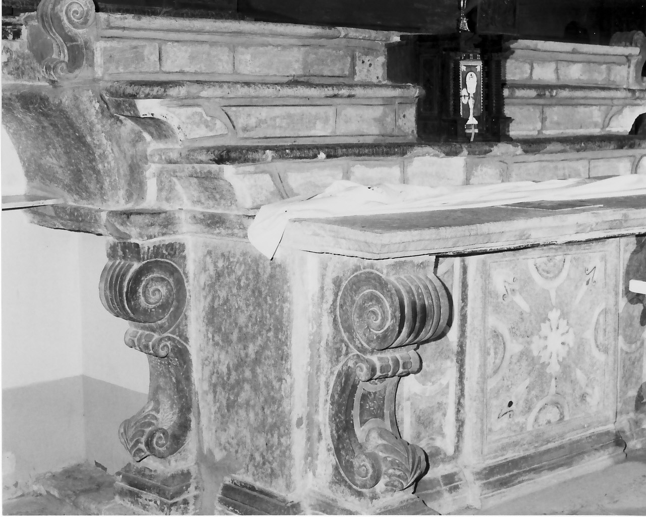 altare maggiore, opera isolata - bottega calabrese (prima metà sec. XVIII)