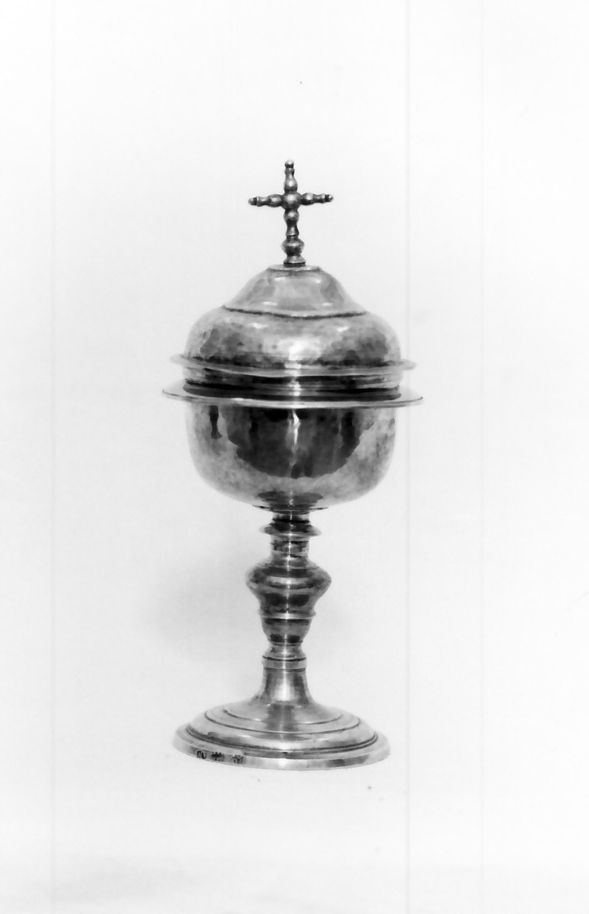 pisside, opera isolata - bottega napoletana (fine/inizio secc. XVIII/ XIX)