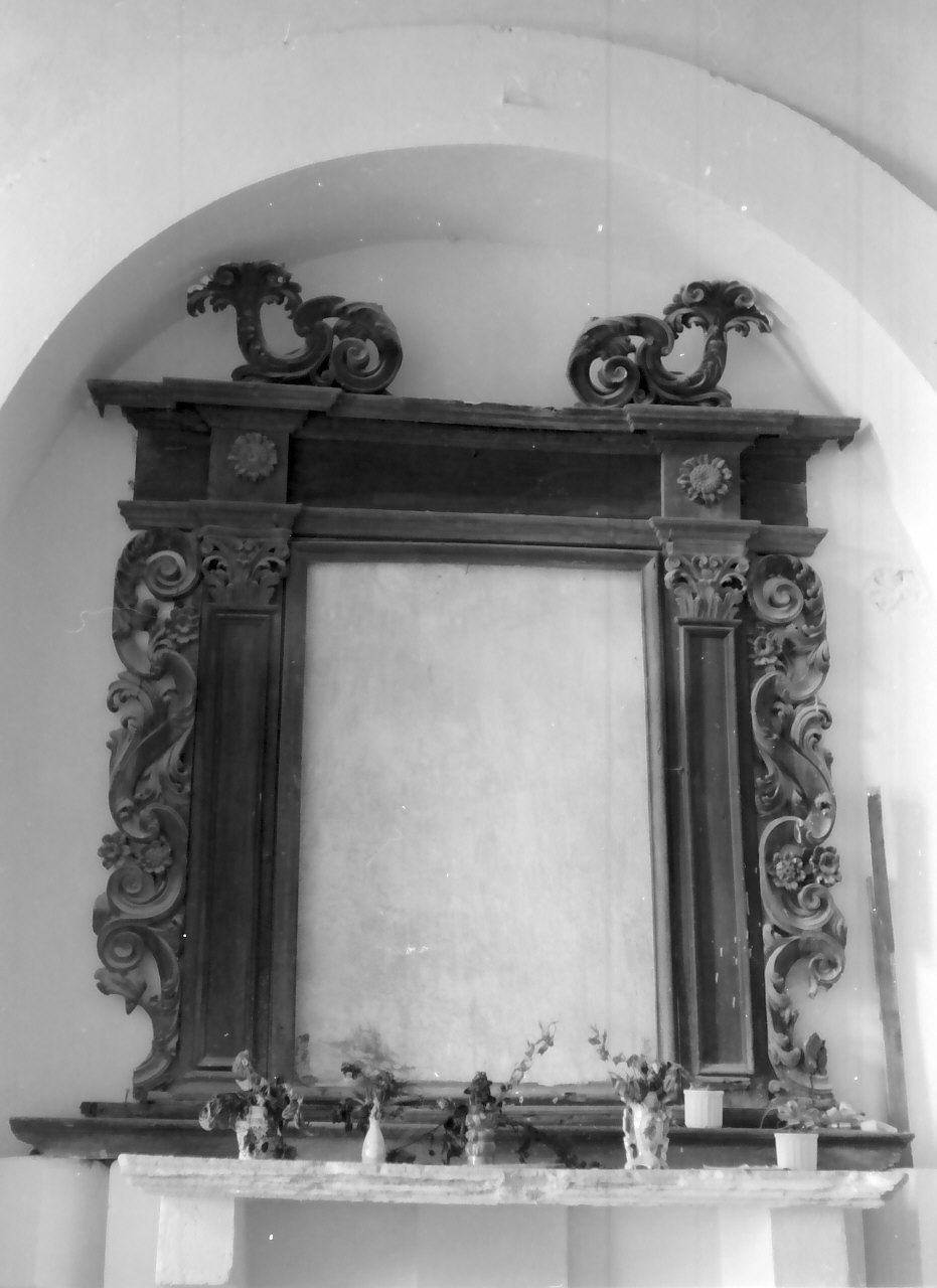 cornice, opera isolata - bottega calabrese (sec. XVIII)