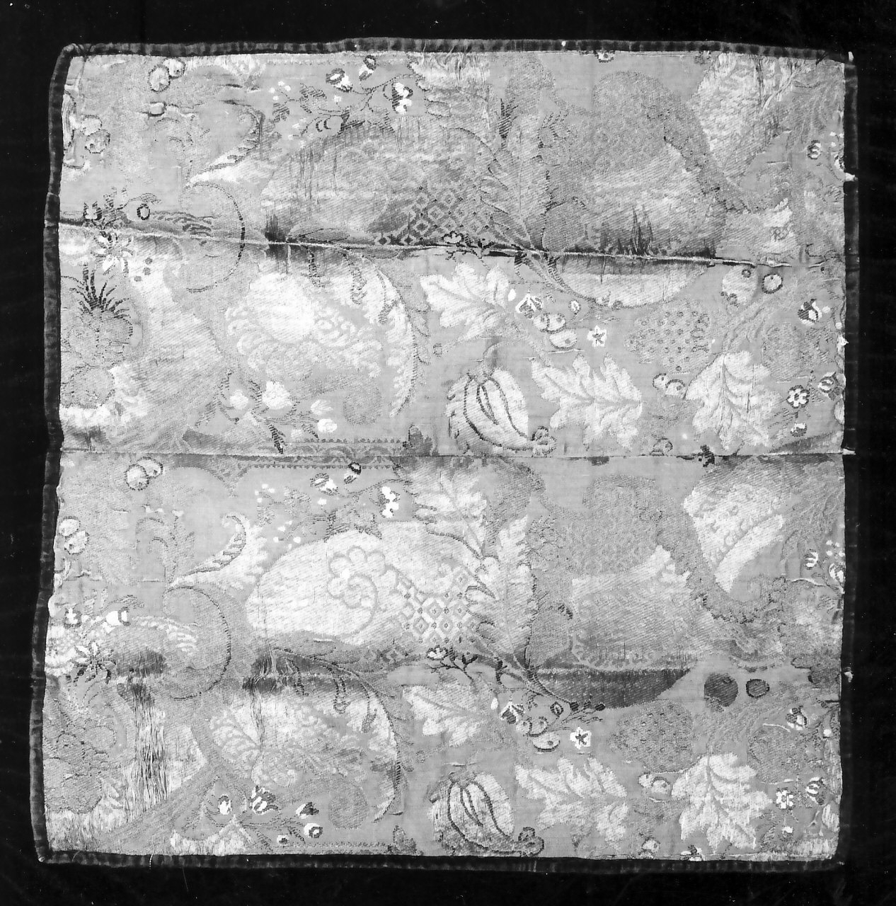 velo di calice, opera isolata - manifattura Italia meridionale (sec. XVIII)