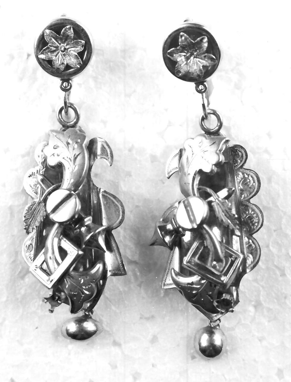 orecchino - a pendente, coppia - bottega Italia meridionale (sec. XIX)