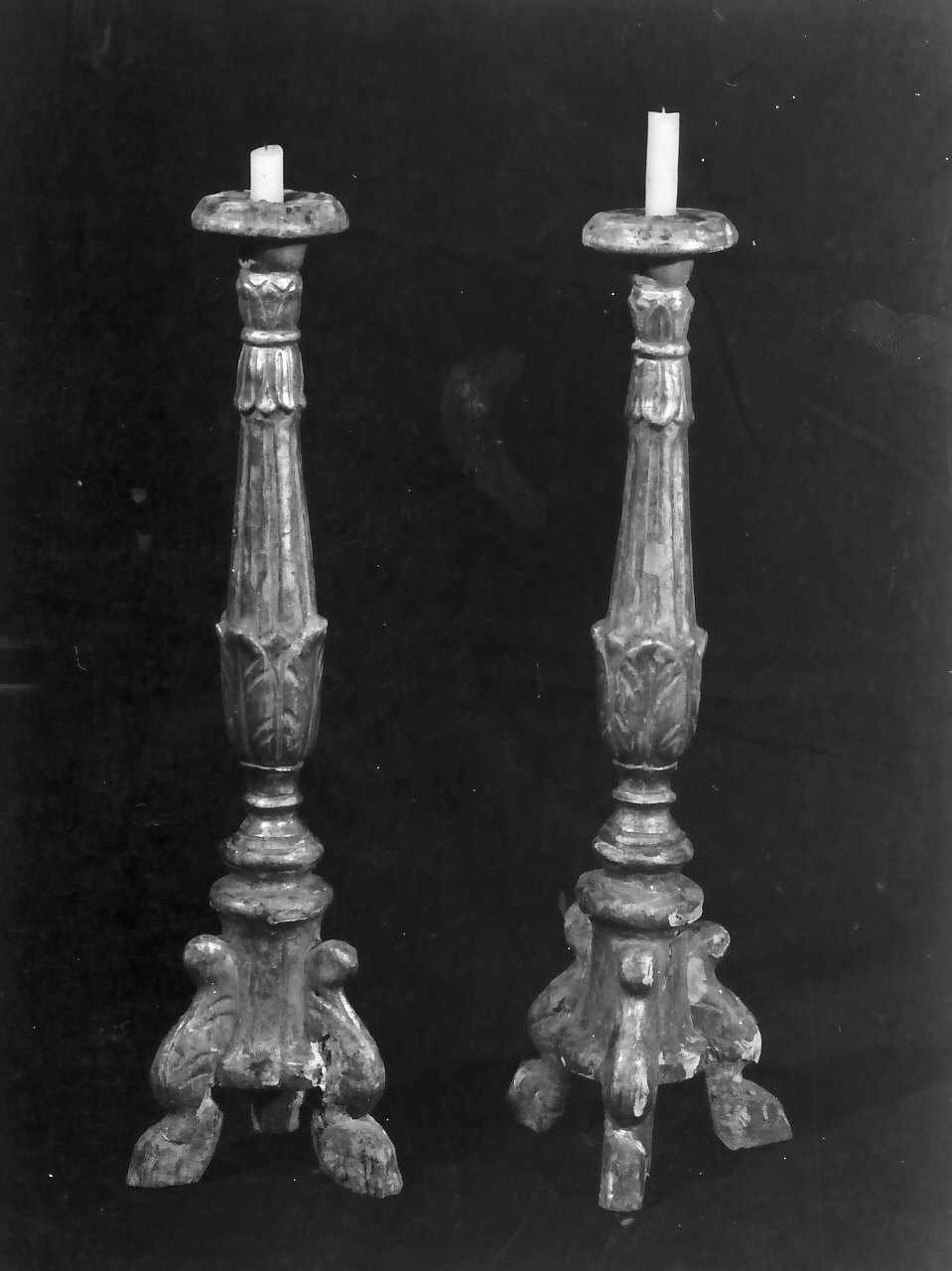 candeliere, serie - bottega Italia meridionale (sec. XIX)