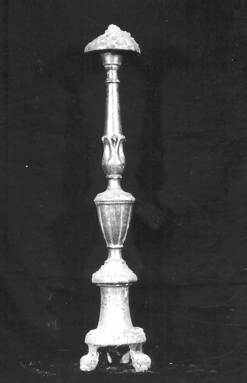 candeliere, opera isolata - bottega Italia meridionale (sec. XIX)