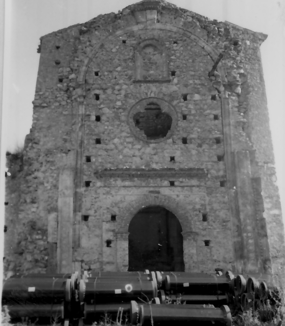 stemma (decorazione plastico-architettonica, opera isolata) - bottega calabrese (sec. XVI)