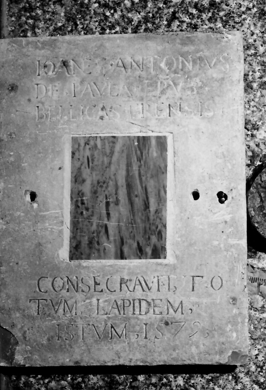 lapide, opera isolata - bottega Italia meridionale (sec. XVI)