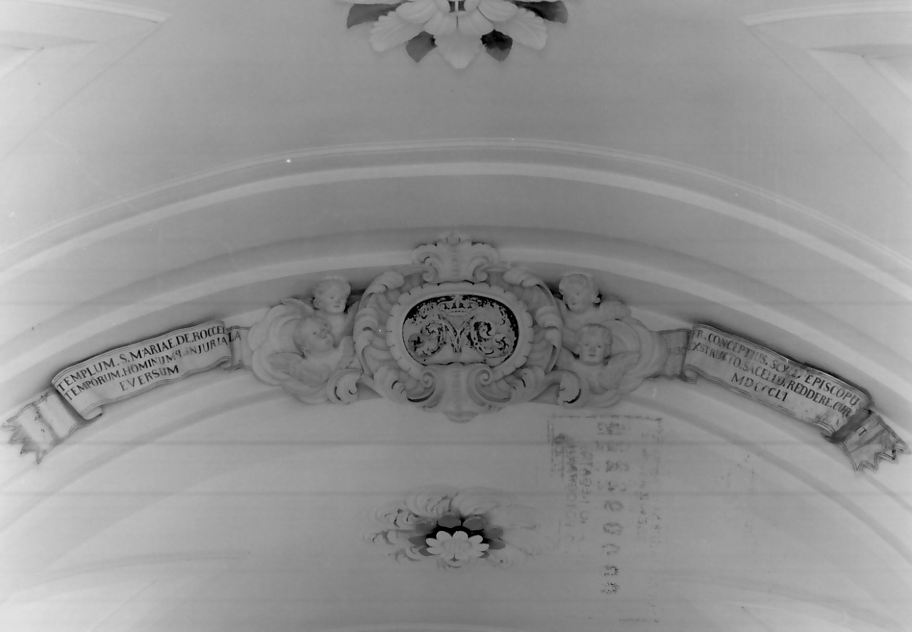 decorazione plastica, elemento d'insieme - bottega Italia meridionale (sec. XIX)