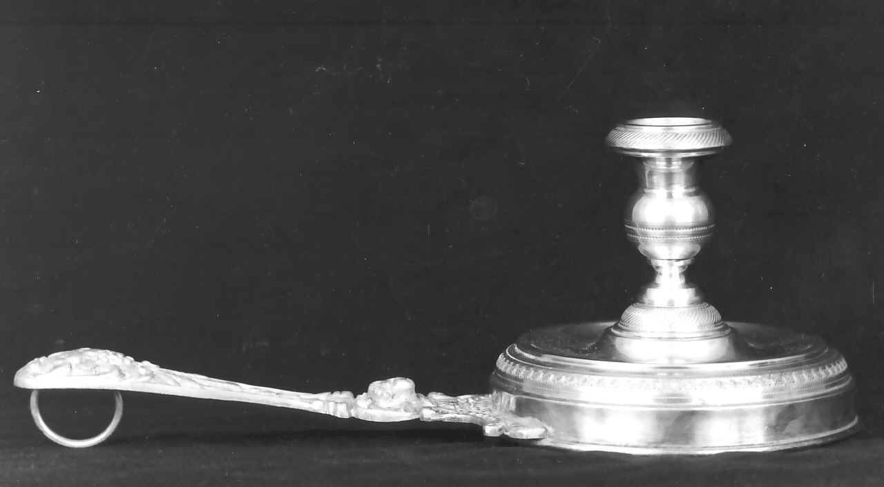 palmatoria, opera isolata - bottega Italia meridionale (sec. XIX)