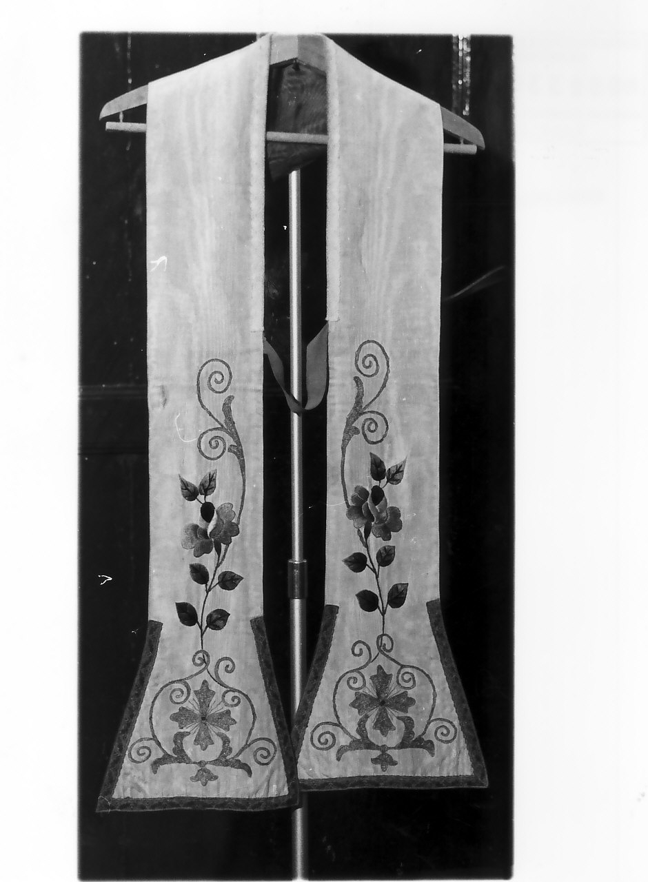 stola - manifattura calabrese (sec. XX)