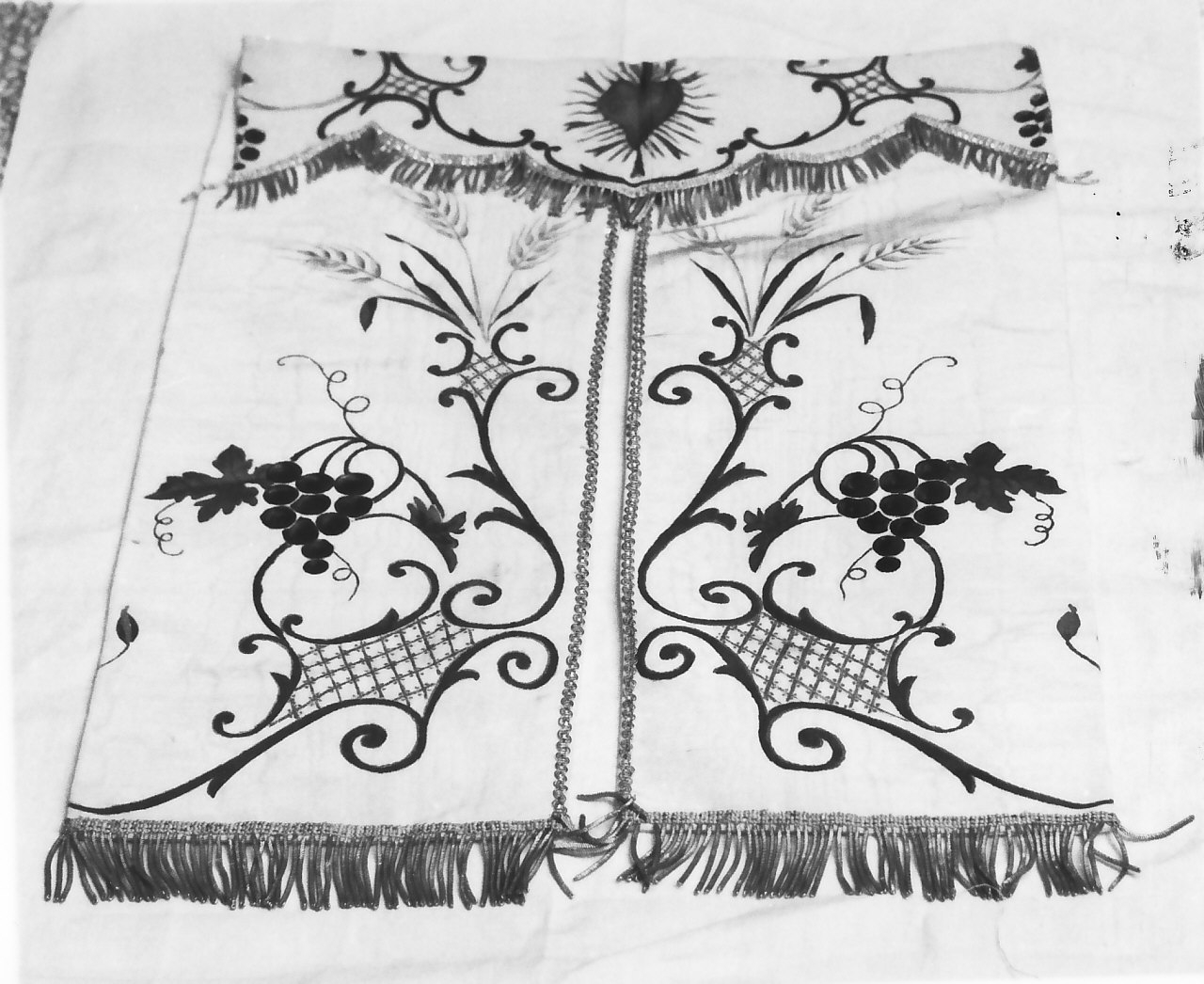 conopeo di tabernacolo - manifattura calabrese (fine sec. XIX)