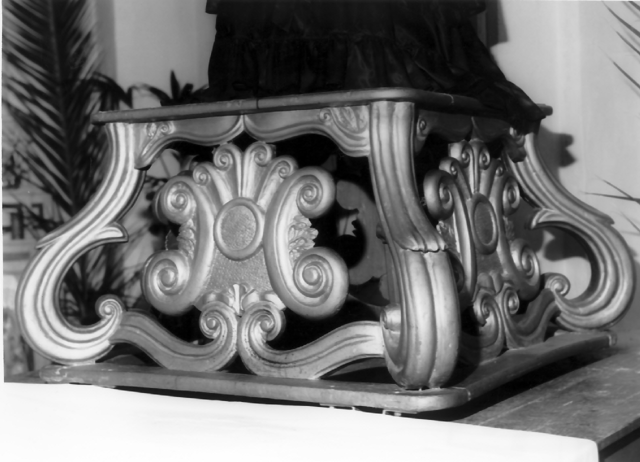base processionale, opera isolata - bottega Italia meridionale (sec. XIX)