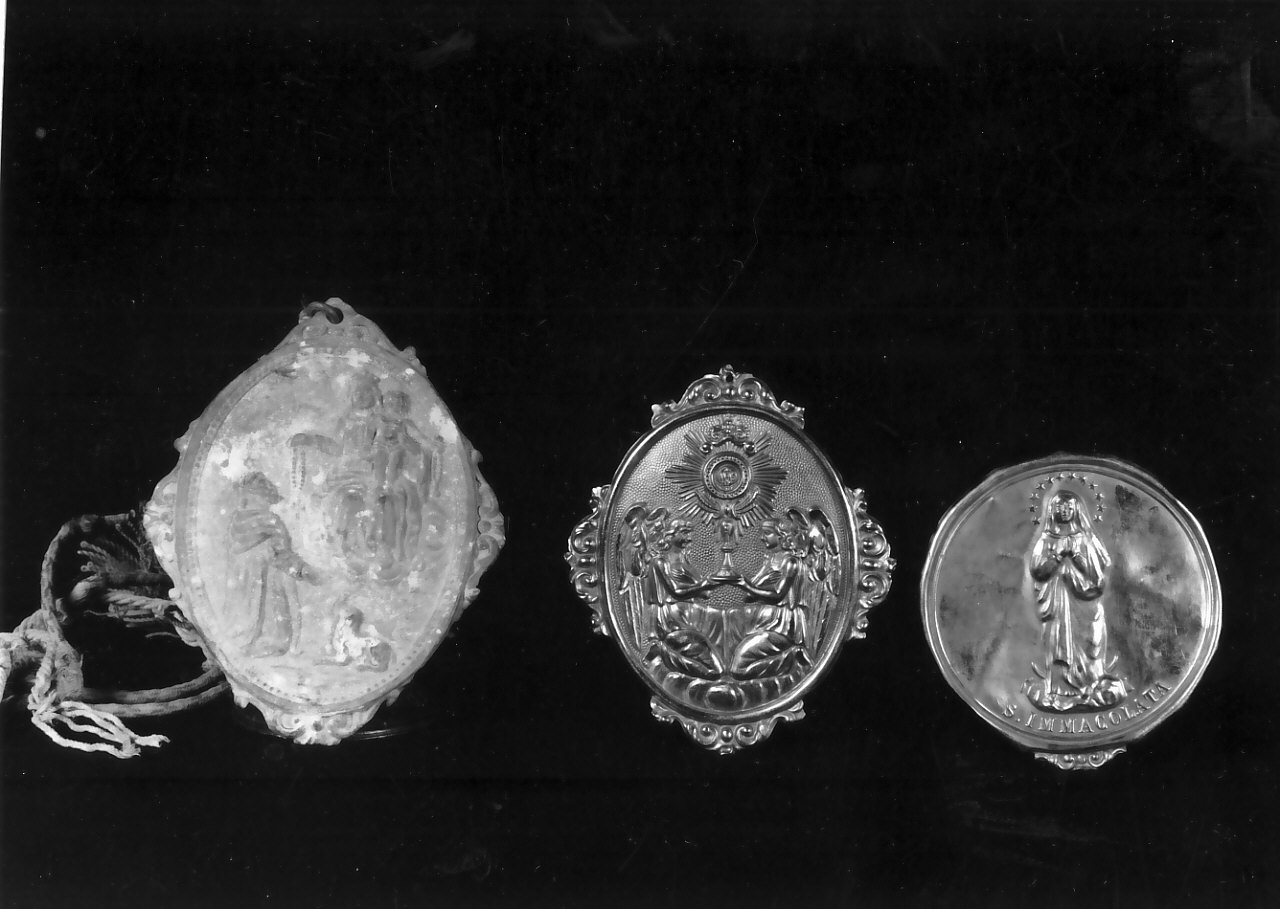 medaglione, serie - bottega Italia meridionale (inizio sec. XX)