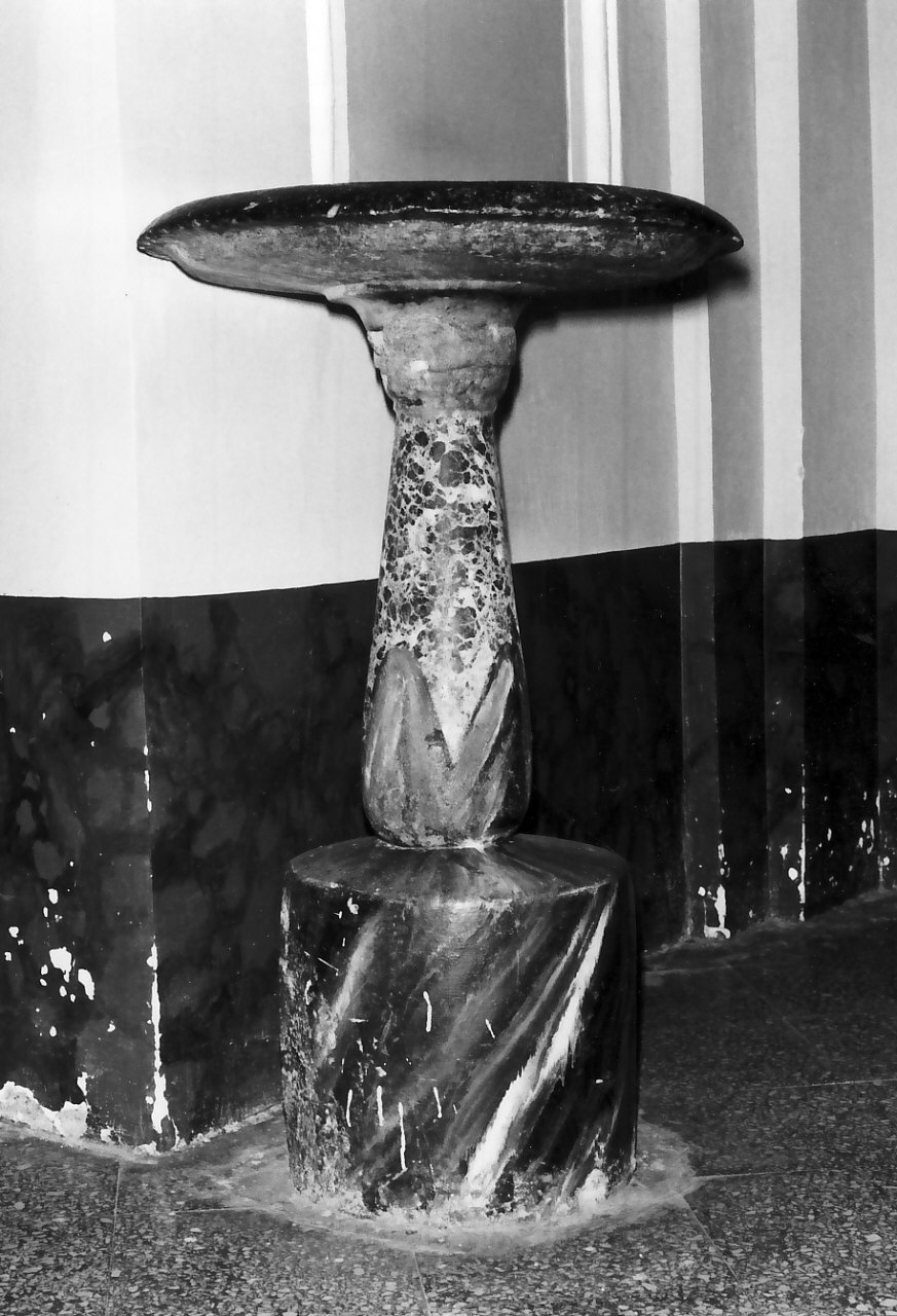 acquasantiera - a fusto, opera isolata - bottega calabrese (inizio sec. XIX)