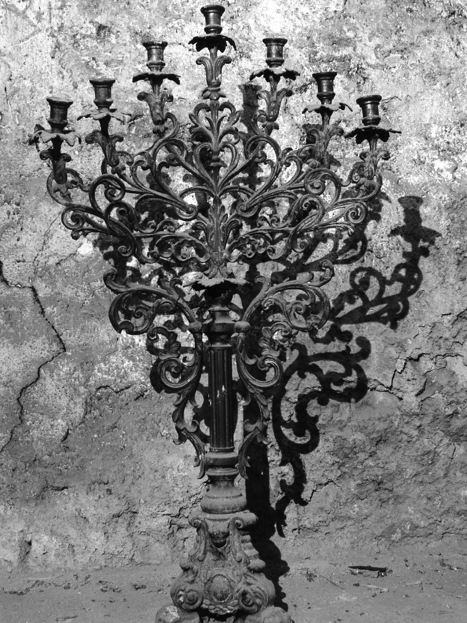 candelabro, serie - bottega napoletana (seconda metà sec. XIX)