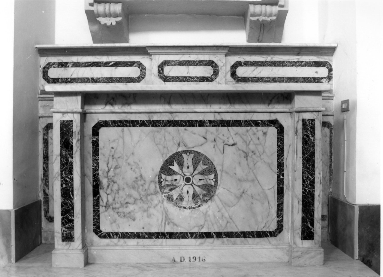 altare - bottega napoletana (sec. XX)