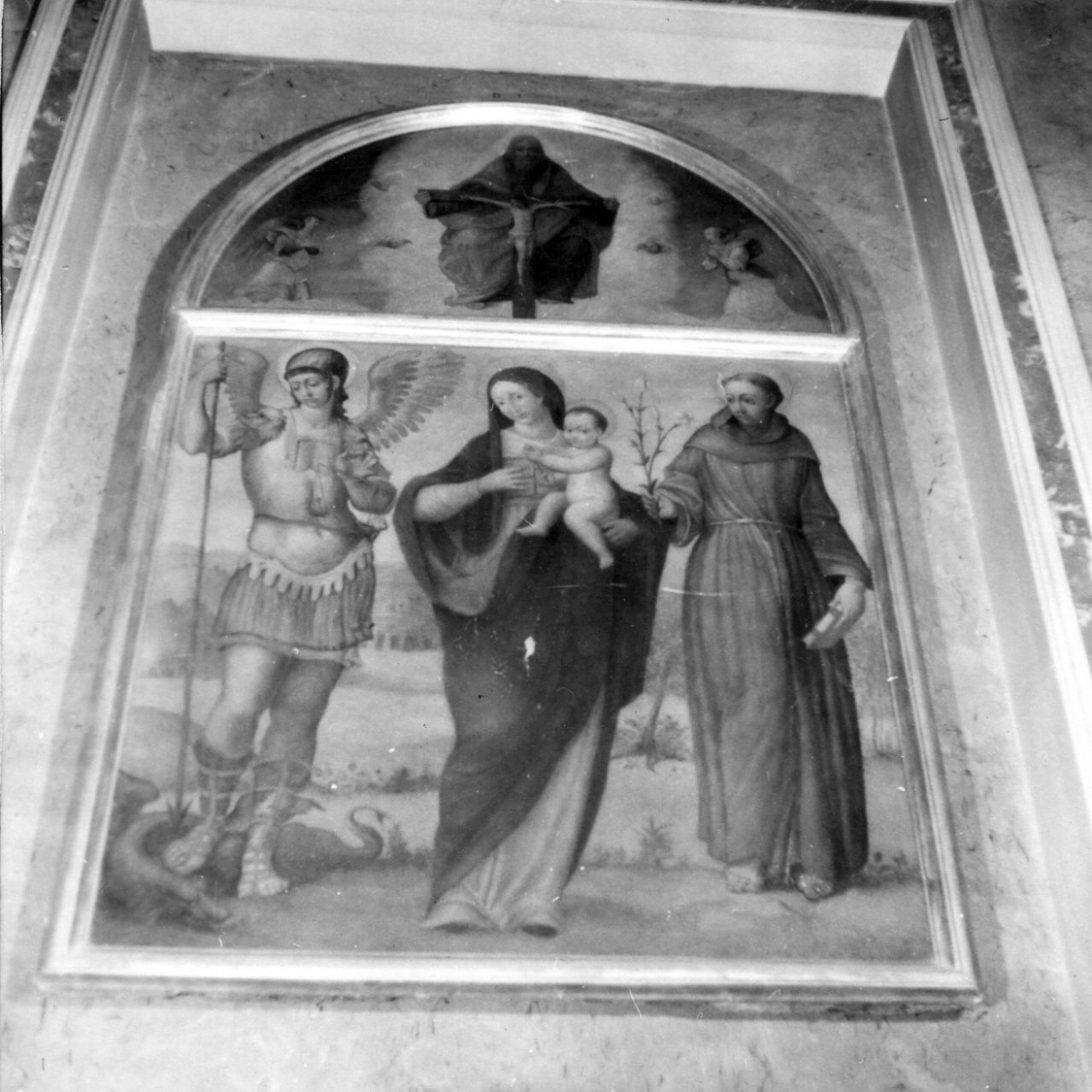 Madonna con Bambino tra San Michele Arcangelo e Sant'Antonio da Padova (dipinto) - ambito napoletano (metà sec. XVI)