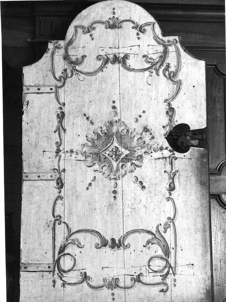 armadio da sacrestia - bottega napoletana (inizio sec. XVIII)