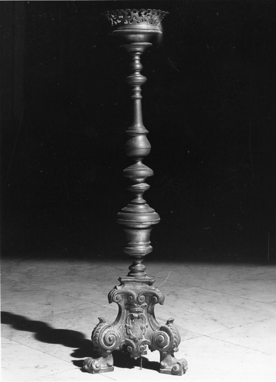 candelabro, serie - bottega napoletana (metà sec. XVIII)