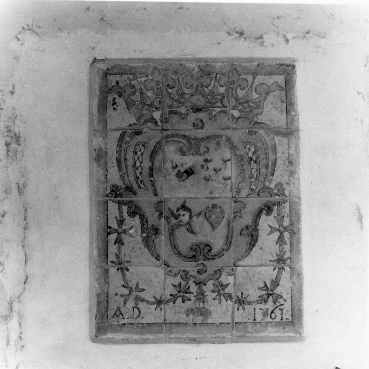 stemma dell'Ordine francescano (decorazione a smalto, serie) - bottega napoletana (sec. XVIII)