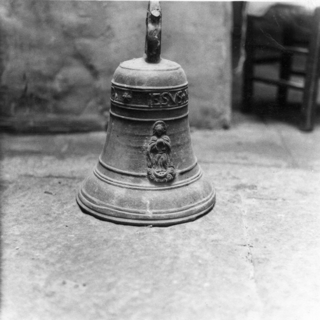 campana - bottega napoletana (sec. XVIII)