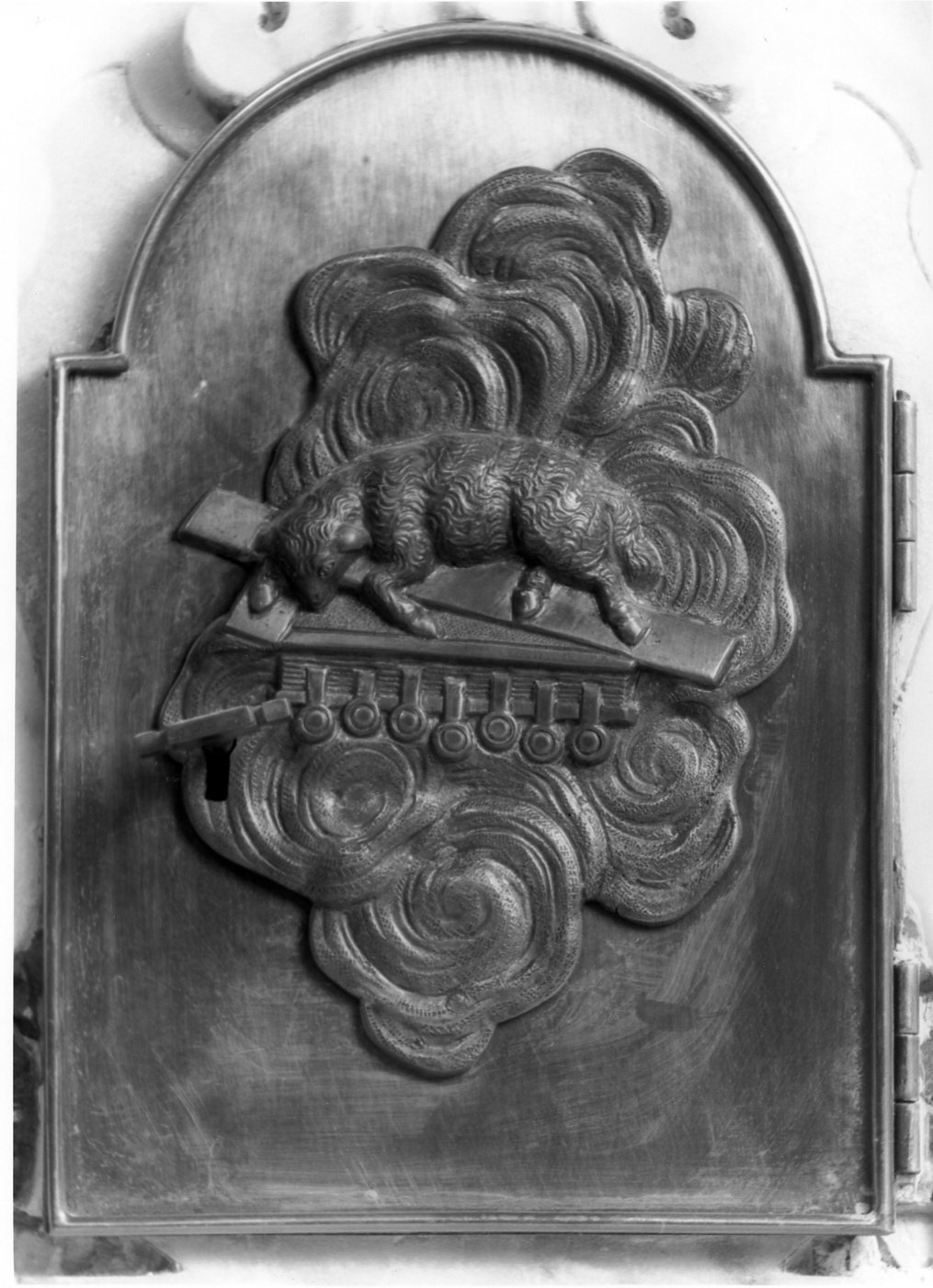 Agnello mistico (sportello di tabernacolo) - bottega napoletana (seconda metà sec. XVIII)