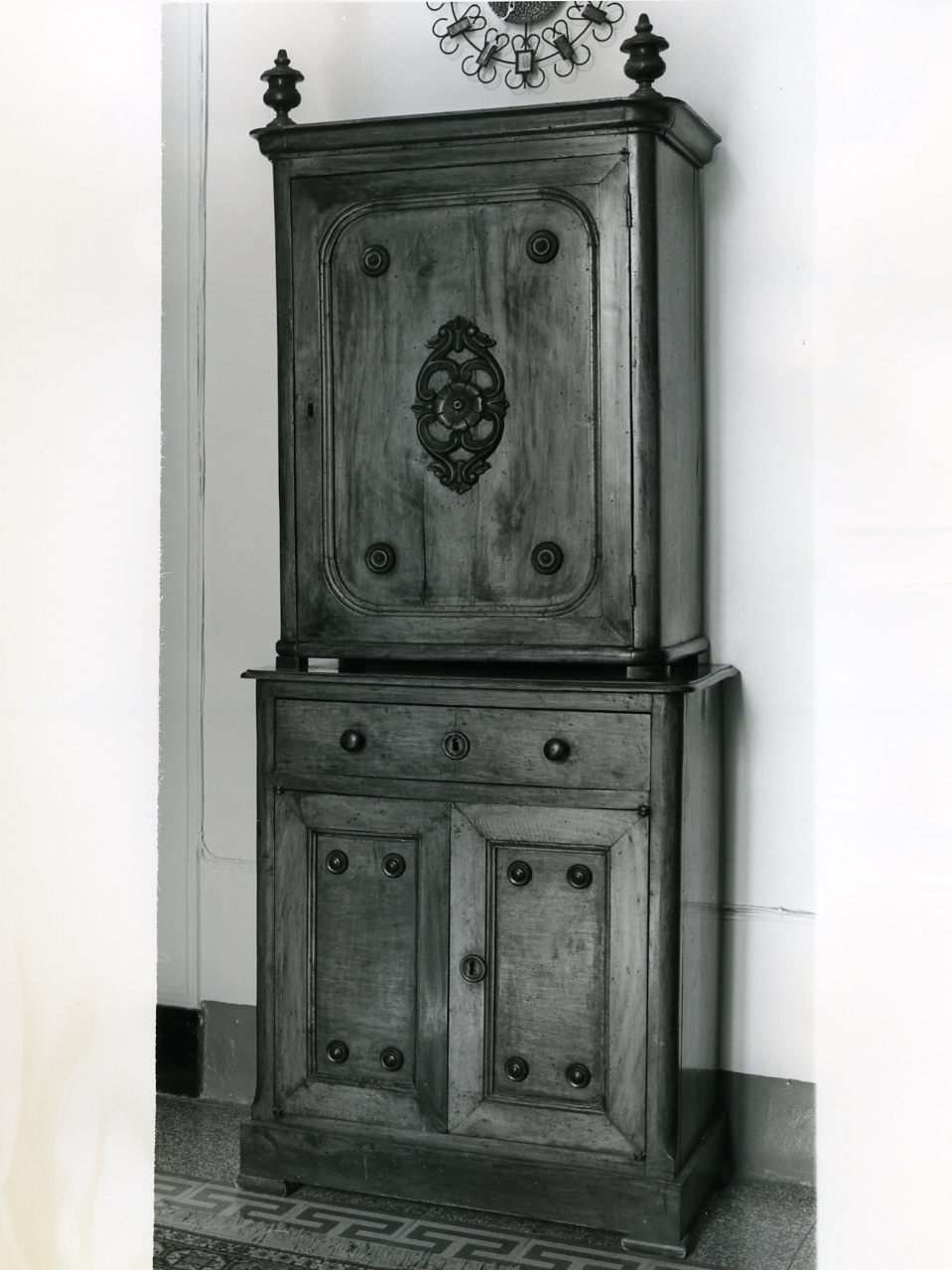 mobile - bottega napoletana (prima metà sec. XX)