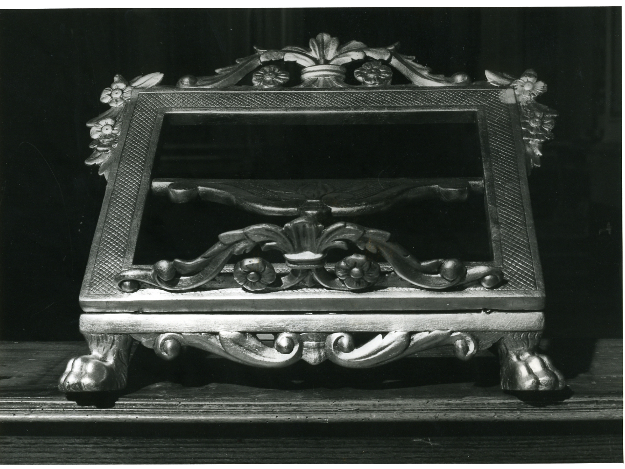 leggio - bottega napoletana (ultimo quarto sec. XIX)