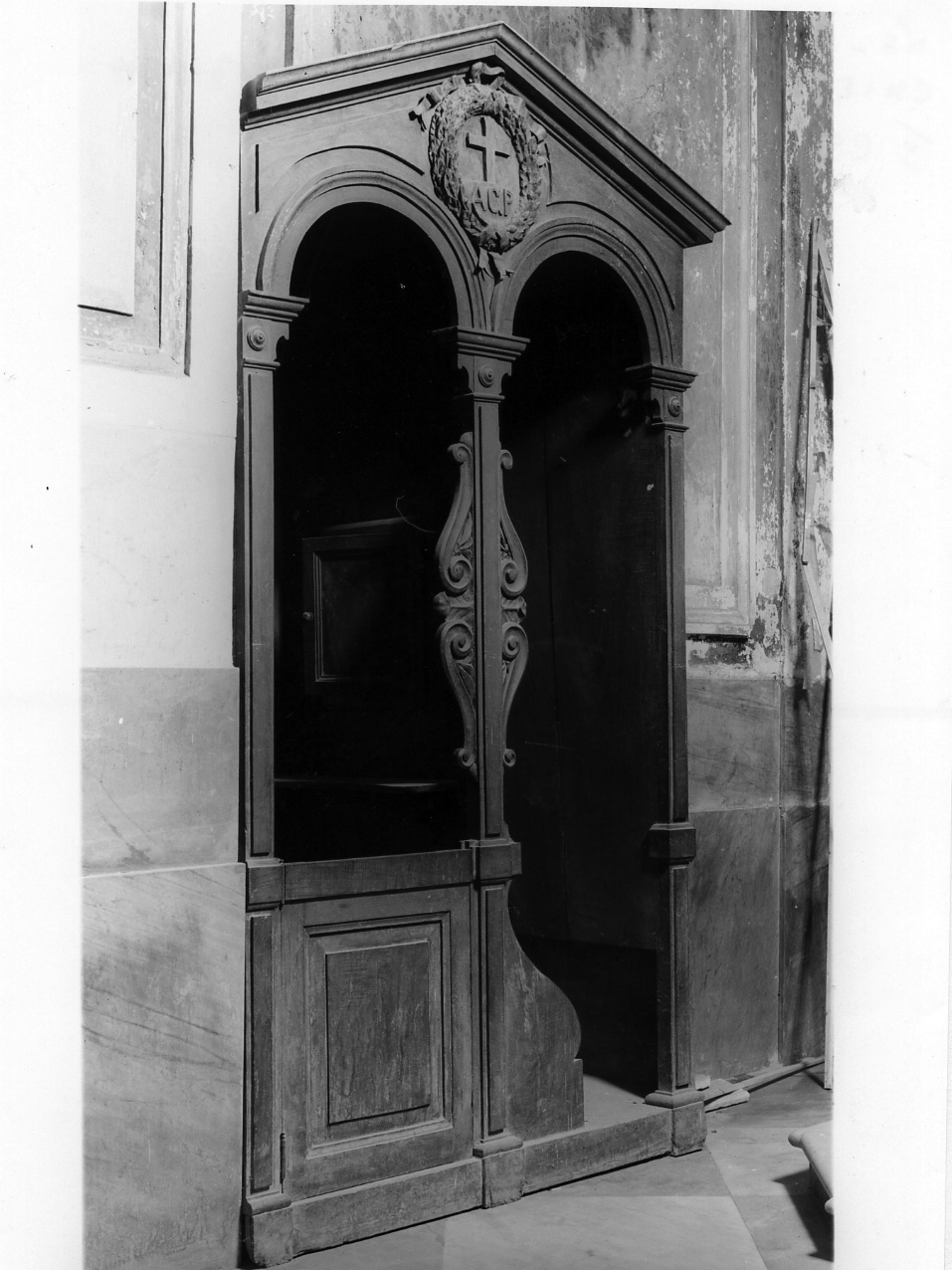 confessionale - bottega napoletana (metà sec. XIX)