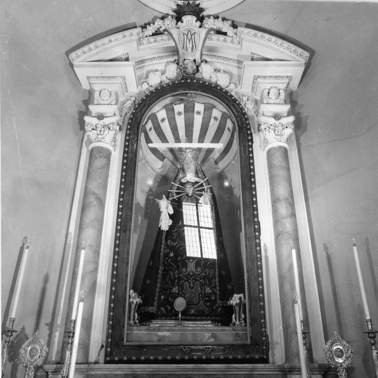 mostra d'altare - bottega napoletana (primo quarto sec. XX)