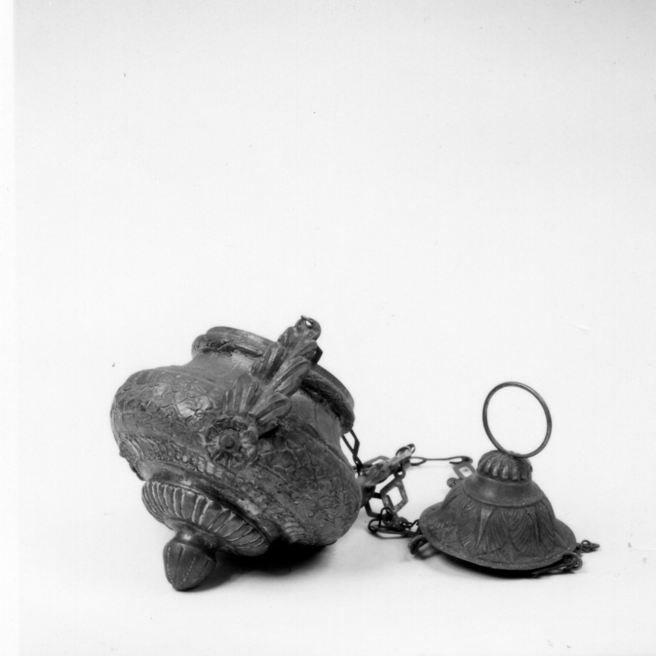 lampada pensile - bottega napoletana (metà sec. XIX)