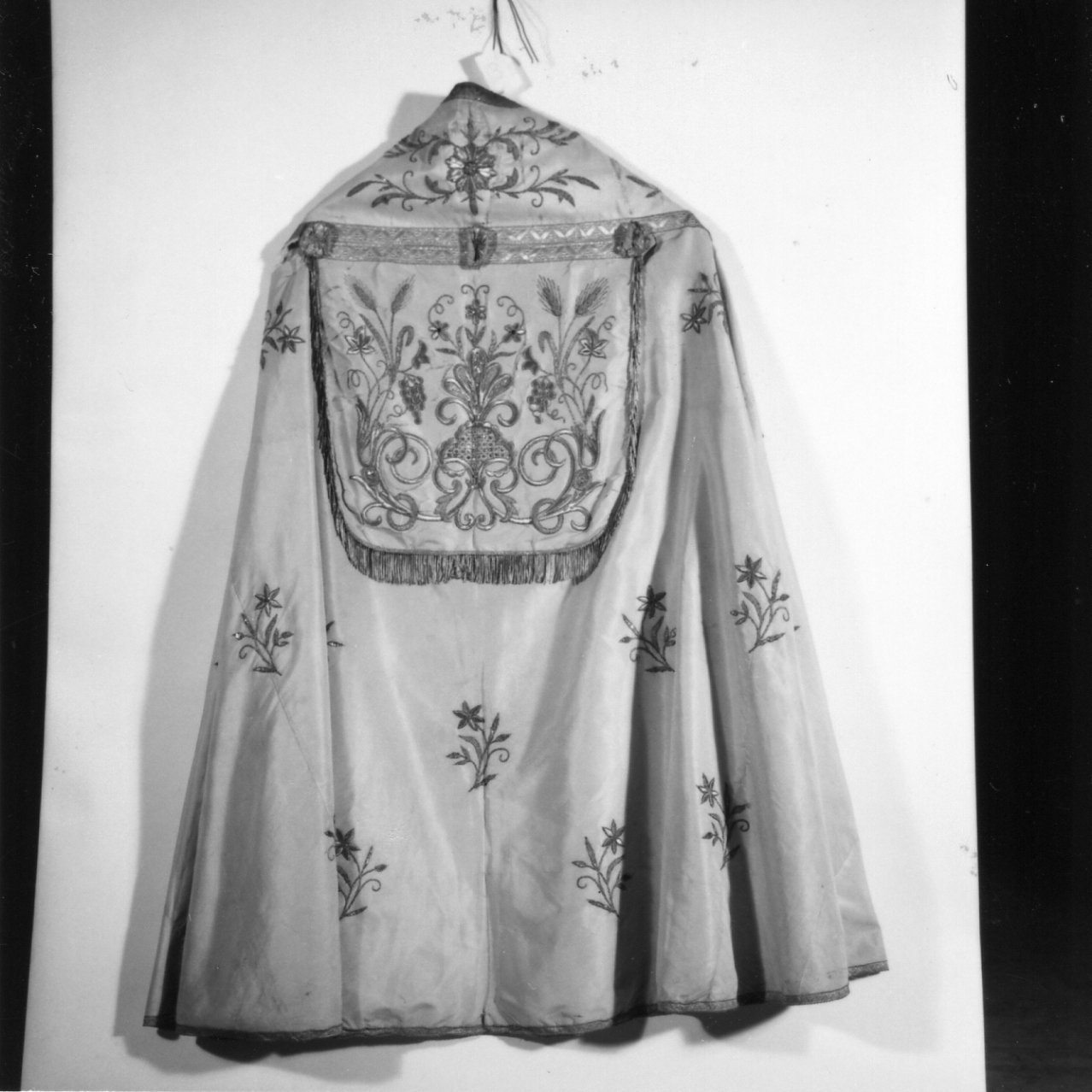 piviale - manifattura napoletana (seconda metà sec. XIX)