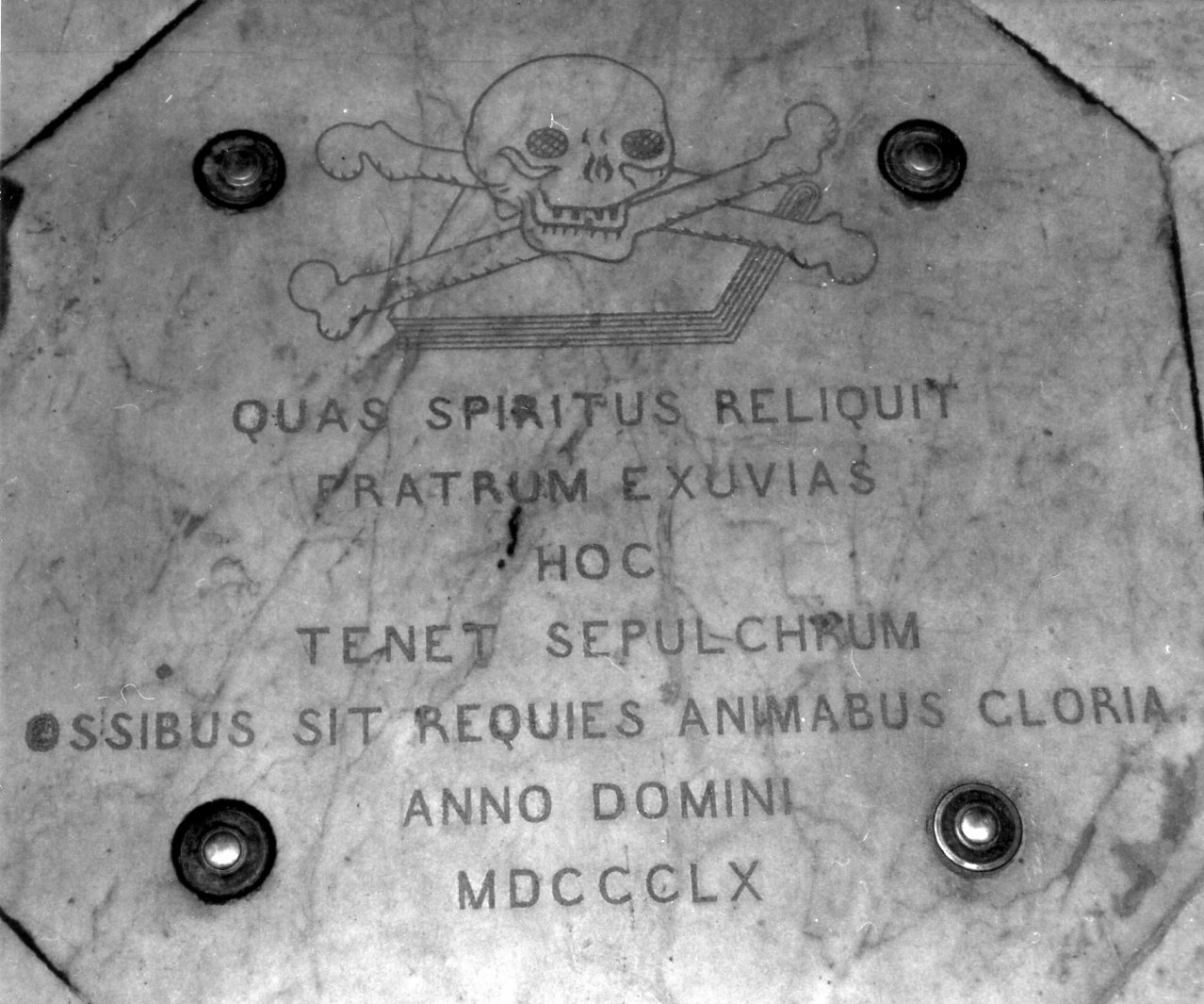 lastra tombale - bottega napoletana (sec. XIX)